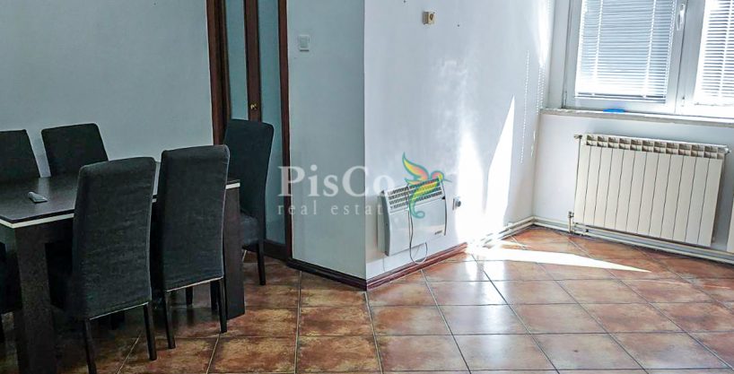 Izdavanje poslovni prostor Centar Podgorice, 65m2