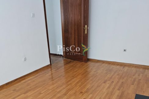 Izadanje poslovni prostor Centar Podgorice, 65m2-450