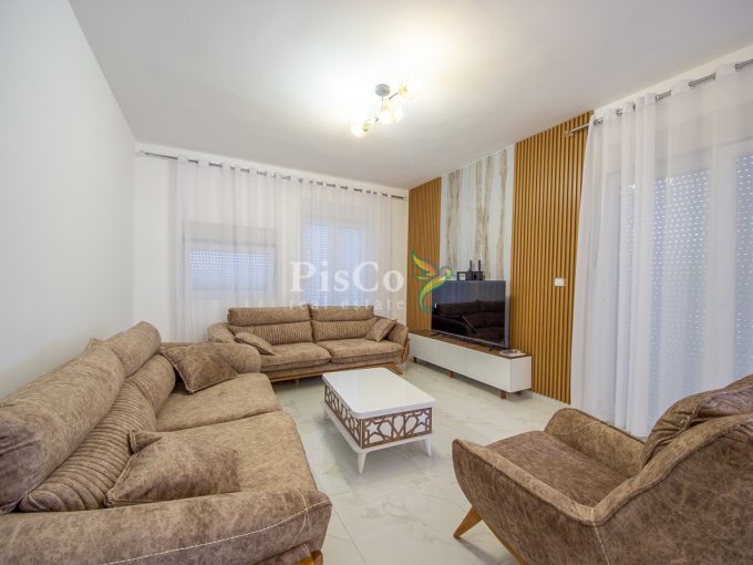Izdavanje dvosoban stan 65m2 Krivi most Podgorica 2396