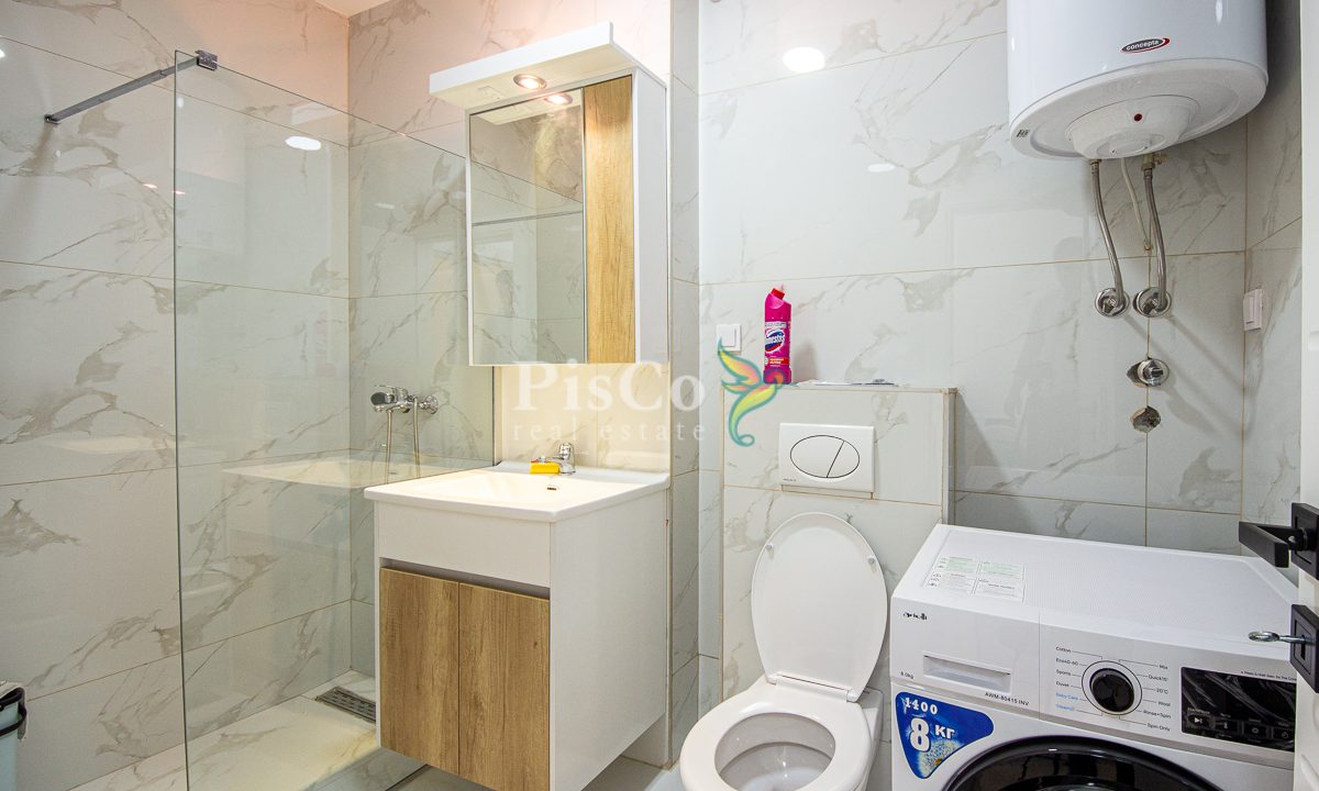 Izdavanje dvosoban stan, 65m2, Krivi most, Podgorica-2401
