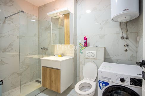Izdavanje dvosoban stan, 65m2, Krivi most, Podgorica-2401