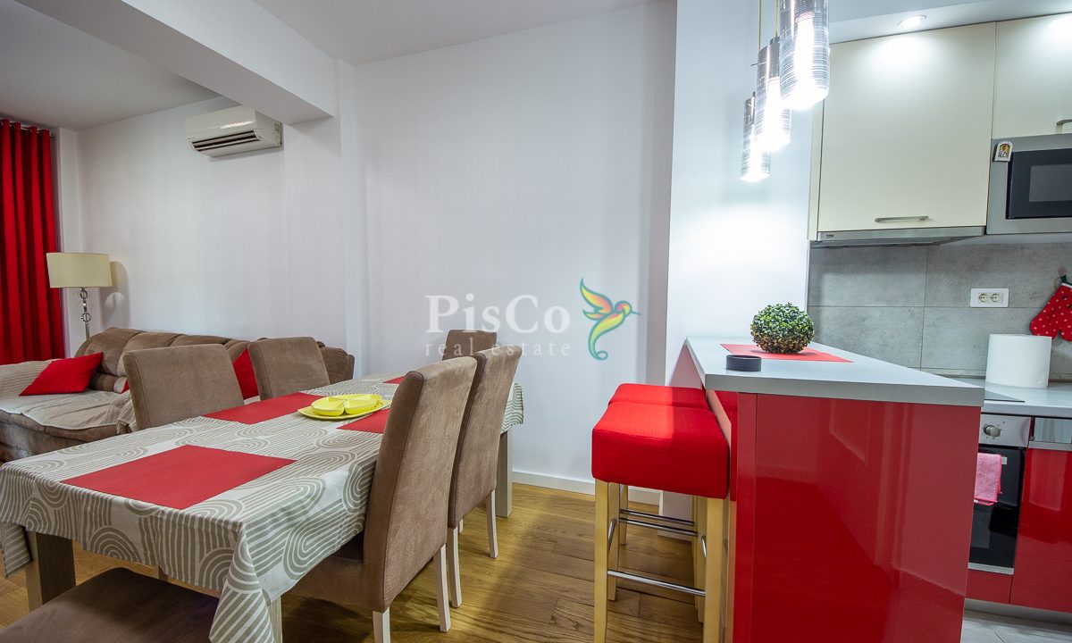 Izdavanje dvosoban stan Pod Goricom, Zgrada Fidija, 78m2, Podgorica-2301