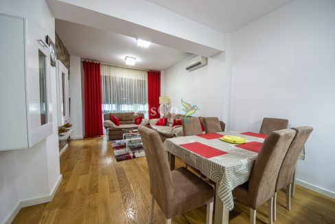 Izdavanje dvosoban stan Pod Goricom, Zgrada Fidija, 78m2, Podgorica-2302