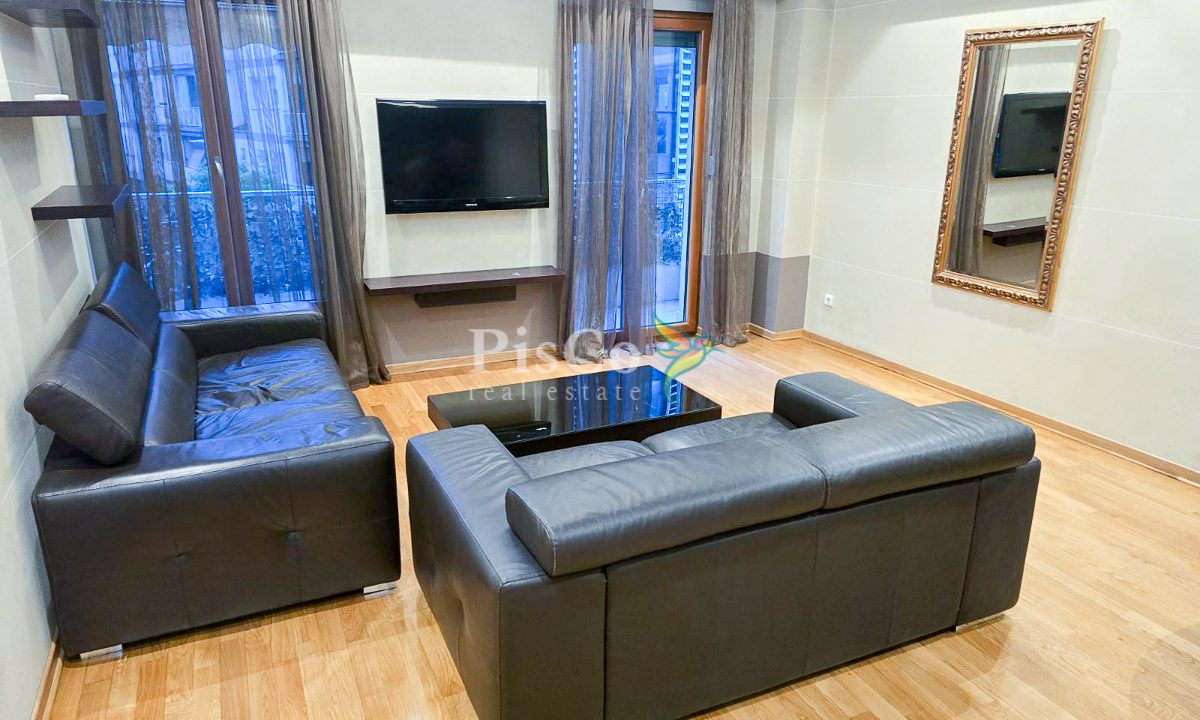 Izdavanje jednosoban stan, Centar, Zgrada Nikic, Podgorica-550
