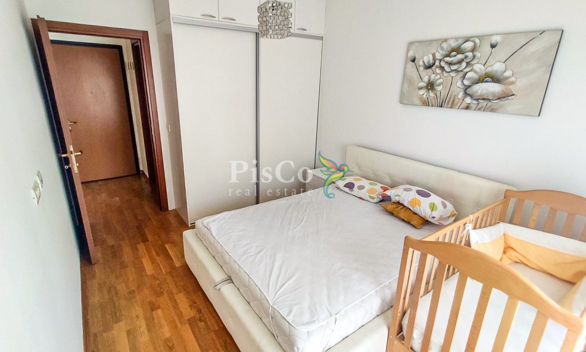 Izdavanje jednosoban stan City kvart, 52m2, Podgorica-082