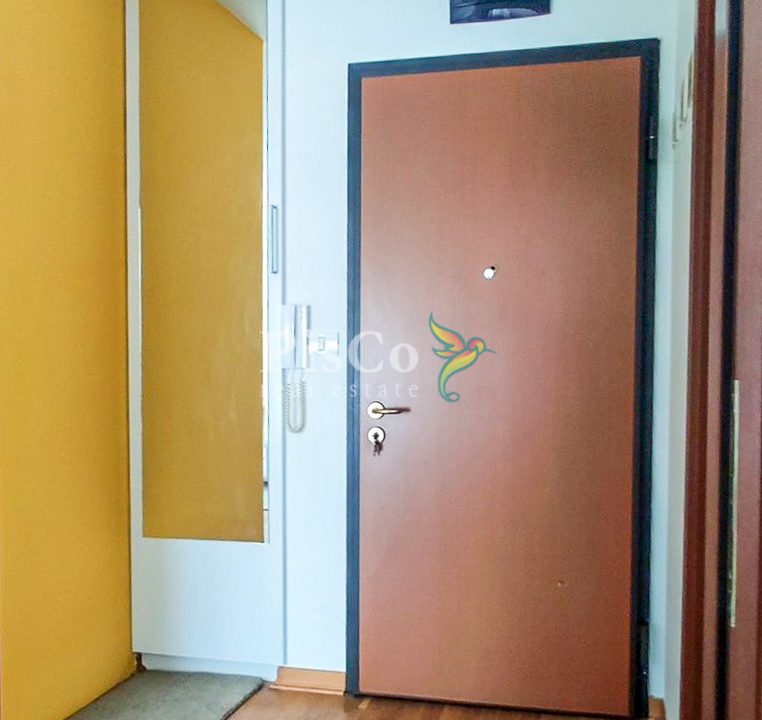 Izdavanje jednosoban stan City kvart, 52m2, Podgorica-689
