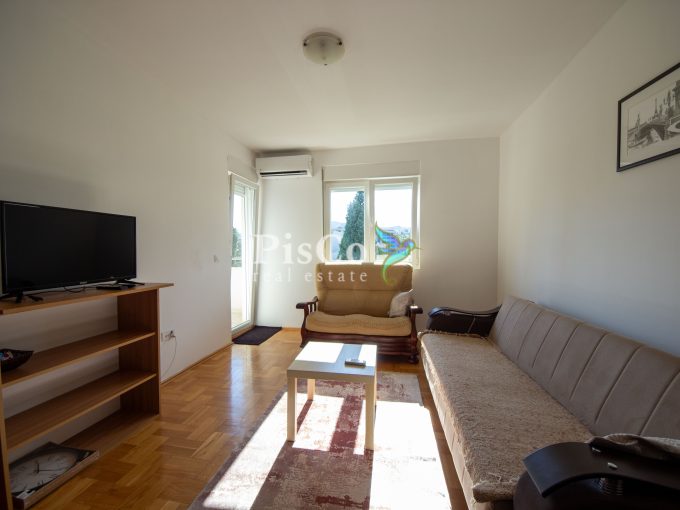 Izdavanje jednosoban stan Donja Gorica 53m2 Podgorica 3 of 9