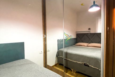 Izdavanje jednosoban stan Pobrežje, 47m2, Podgorica-876