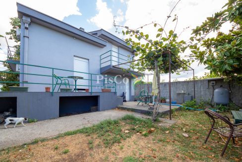 Izdavanje kuća 100m2, Zeta, Podgorica-2313