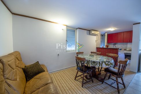 Izdavanje kuća 100m2, Zeta, Podgorica-2316