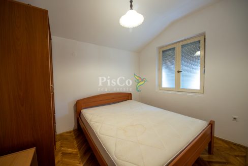Izdavanje kuća 100m2, Zeta, Podgorica-2321