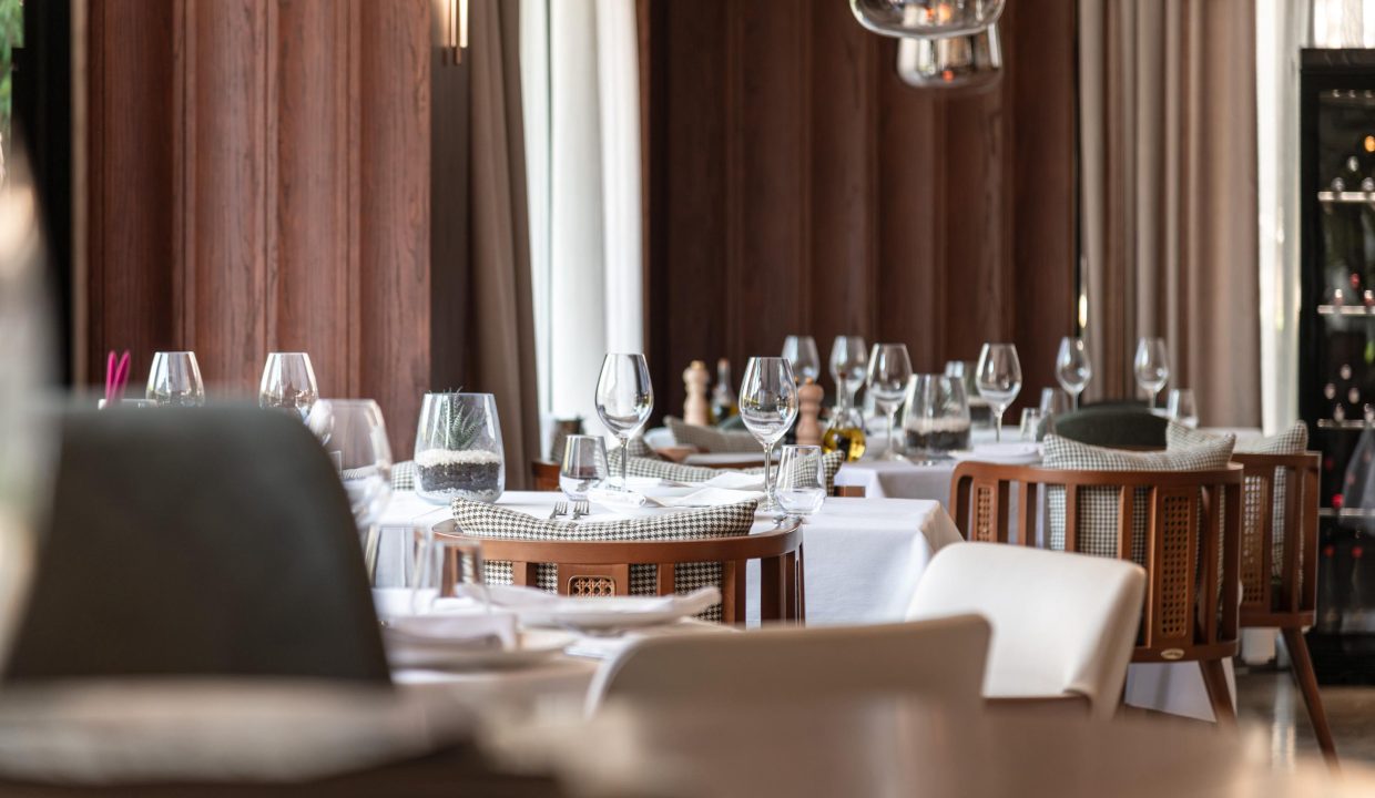 Na prodaju luksuzan i potpuno opremljen restoran u City kvartu, Podgorica (4)