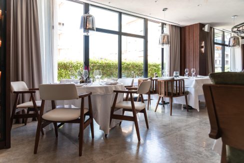 Na prodaju luksuzan i potpuno opremljen restoran u City kvartu, Podgorica (8)