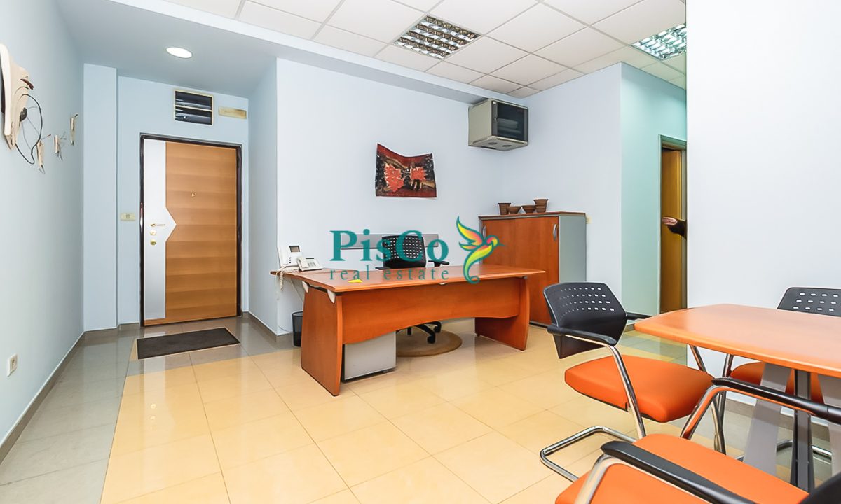 Poslovni zgrada Maksim (2 of 9)