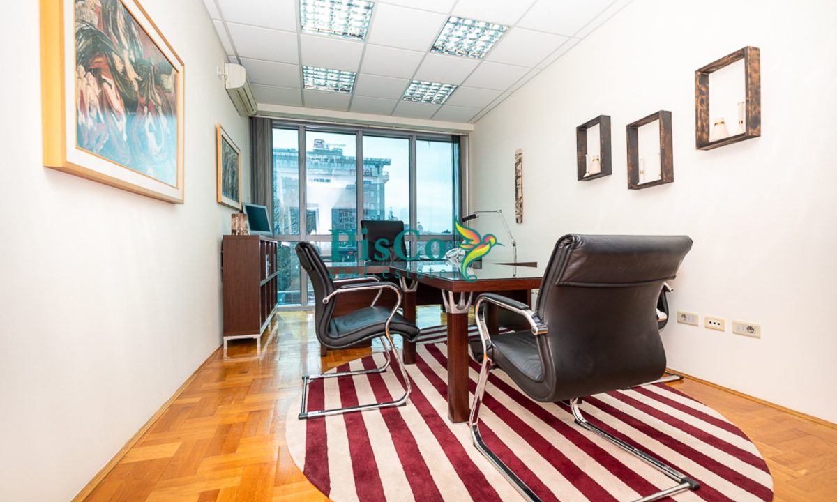 Poslovni zgrada Maksim (3 of 9)