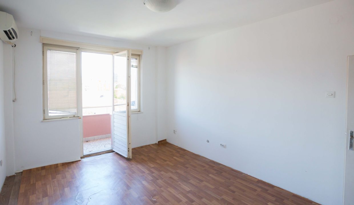 Prodaja stanova Podgorica - Centar (2 of 2)