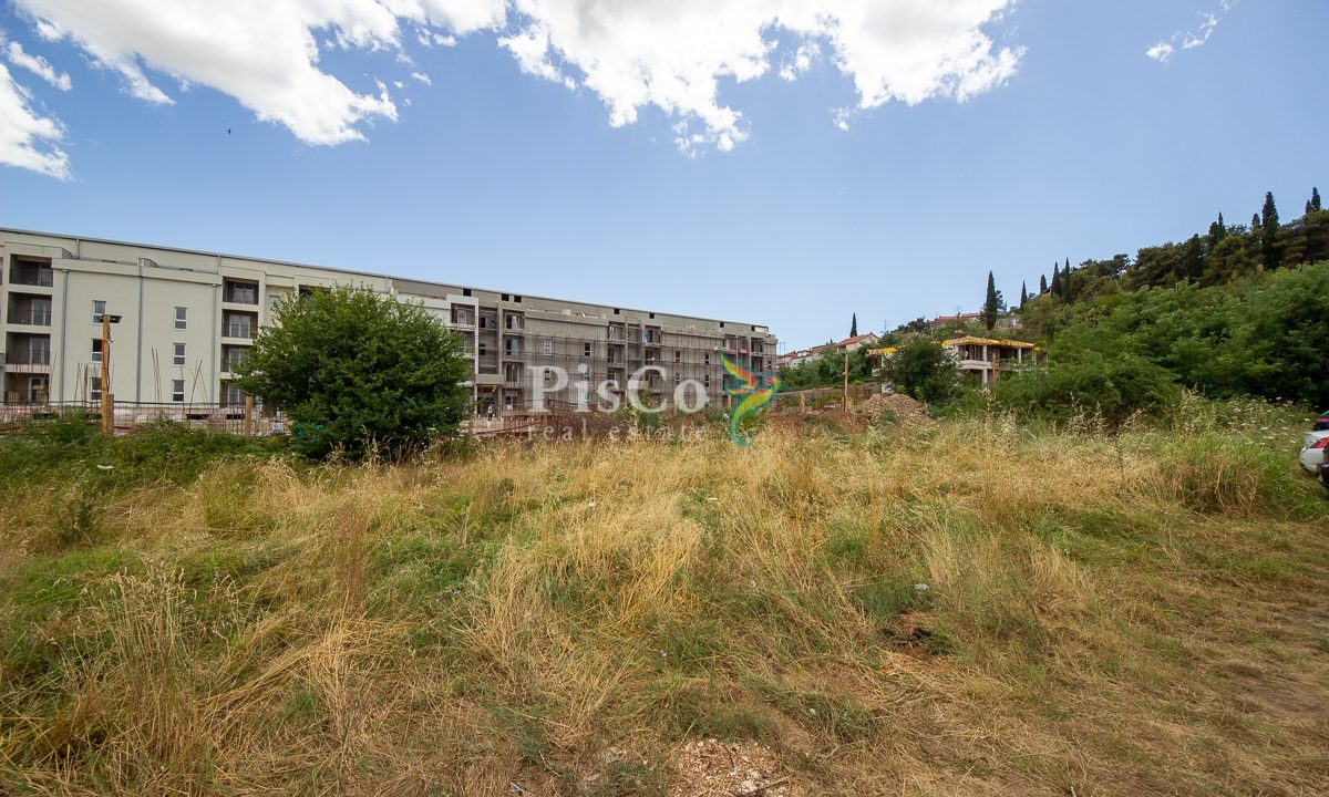 Urbanizovan plac, 3.800 m², Zabjelo, Podgorica-2331