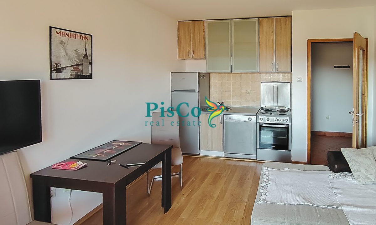 amfora izdavanje (2 of 9)