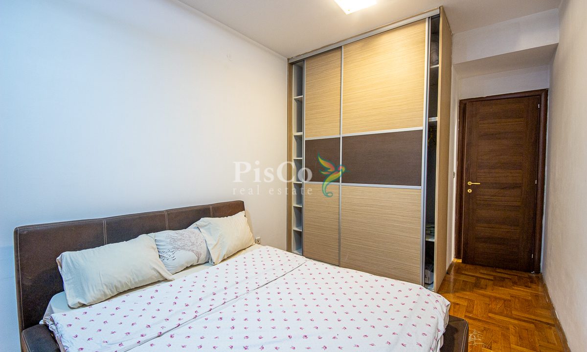 izdavanje jednosoban stan, Preko Morace, 53m2, Podgorica, Profesorska zgrada-2426