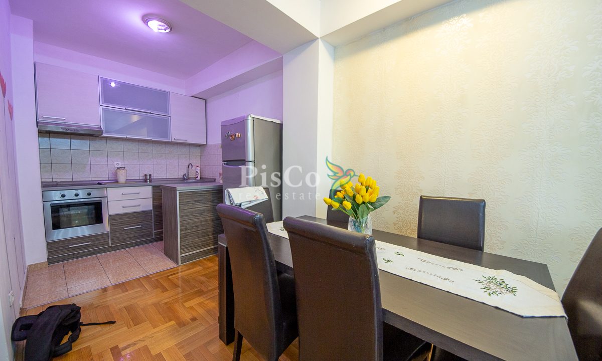 izdavanje jednosoban stan, Preko Morace, 53m2, Podgorica, Profesorska zgrada-2431