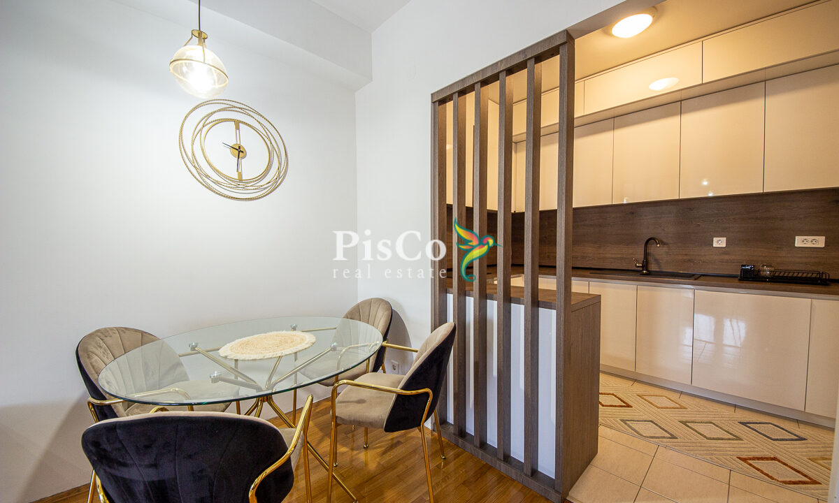 Izdavanje dvosoban stan City Kvart, 78m2, Podgorica-2617