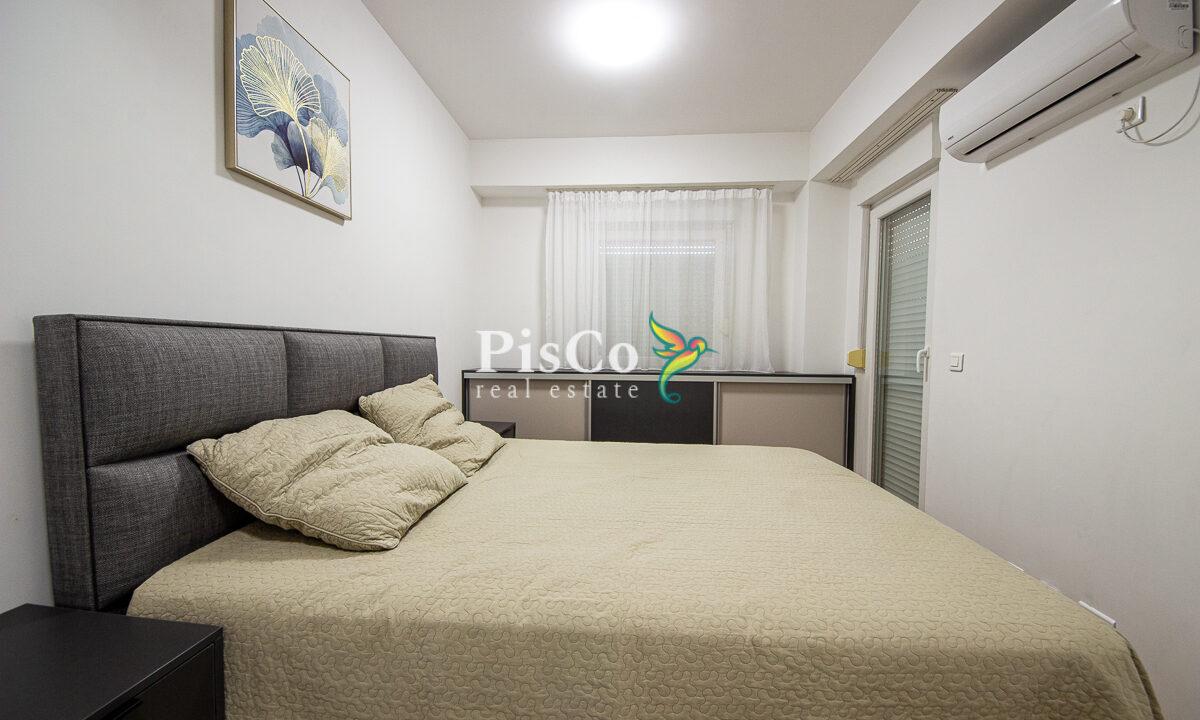 Izdavanje dvosoban stan City Kvart, 78m2, Podgorica-2623