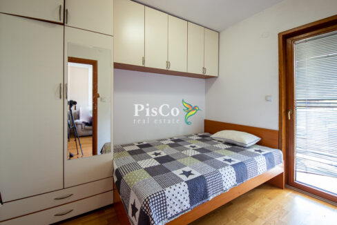 Izdavanje jednosoban stan Pobrežje, 40m2, Podgorica-2630