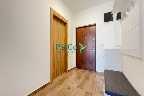 Izdavanje jednosoban stari a (1 of 8)