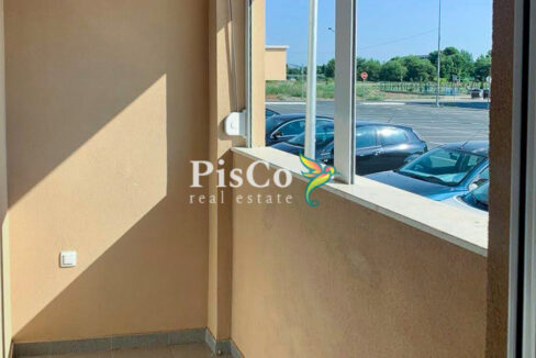 Izdavanje nenamješten dvosoban stan Tuški put, 60m2, Podgorica-186