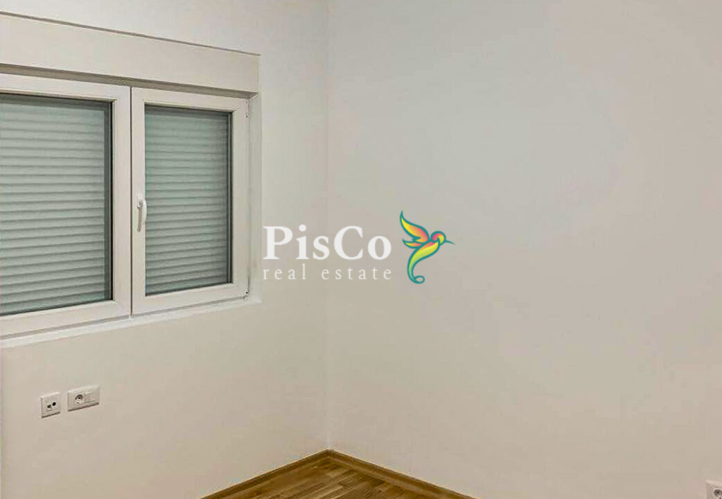 Izdavanje nenamješten dvosoban stan Tuški put, 60m2, Podgorica-449