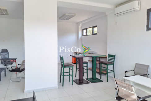 Izdavanje poslovni prostor Murtovina, 65m2, Podgorica-094023