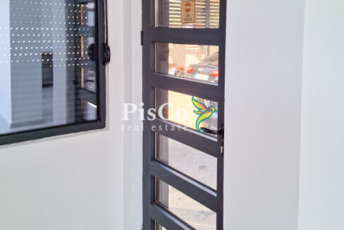 Izdavanje poslovni prostor Murtovina, 65m2, Podgorica-094104