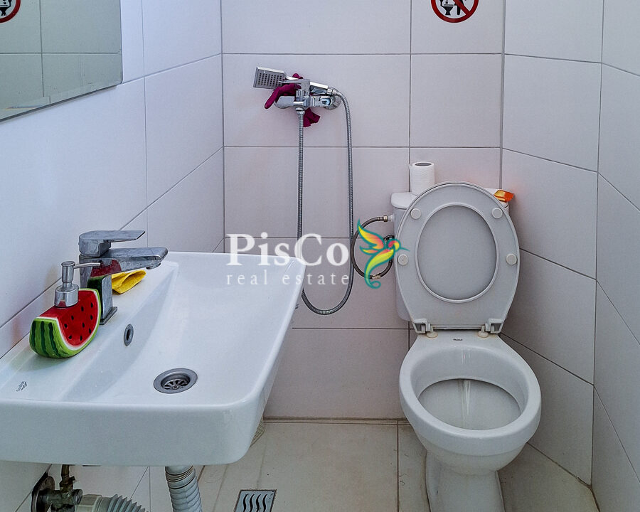 Izdavanje poslovni prostor Murtovina, 65m2, Podgorica-094139