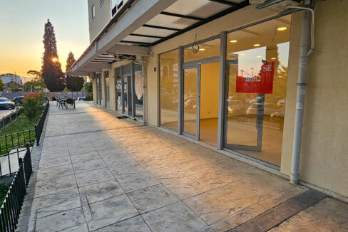 Izdavanje poslovni prostor Pobrežje, 46m2, Podgorica-725