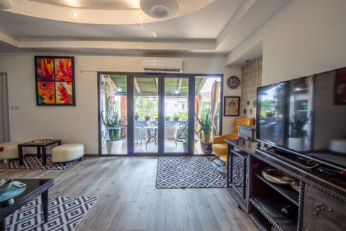 Izdavanje trosoban stan u kući, Zabjelo, 115m2, Podgorica-