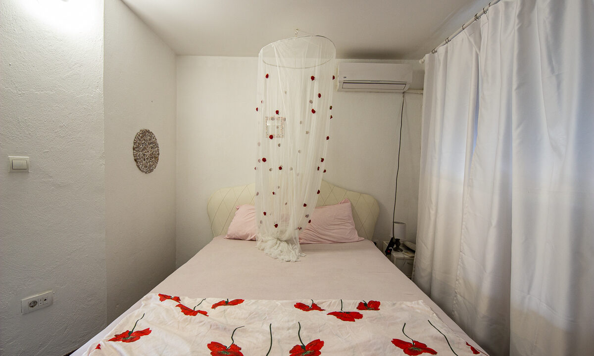 Izdavanje trosoban stan u kući, Zabjelo, 115m2, Podgorica-2592