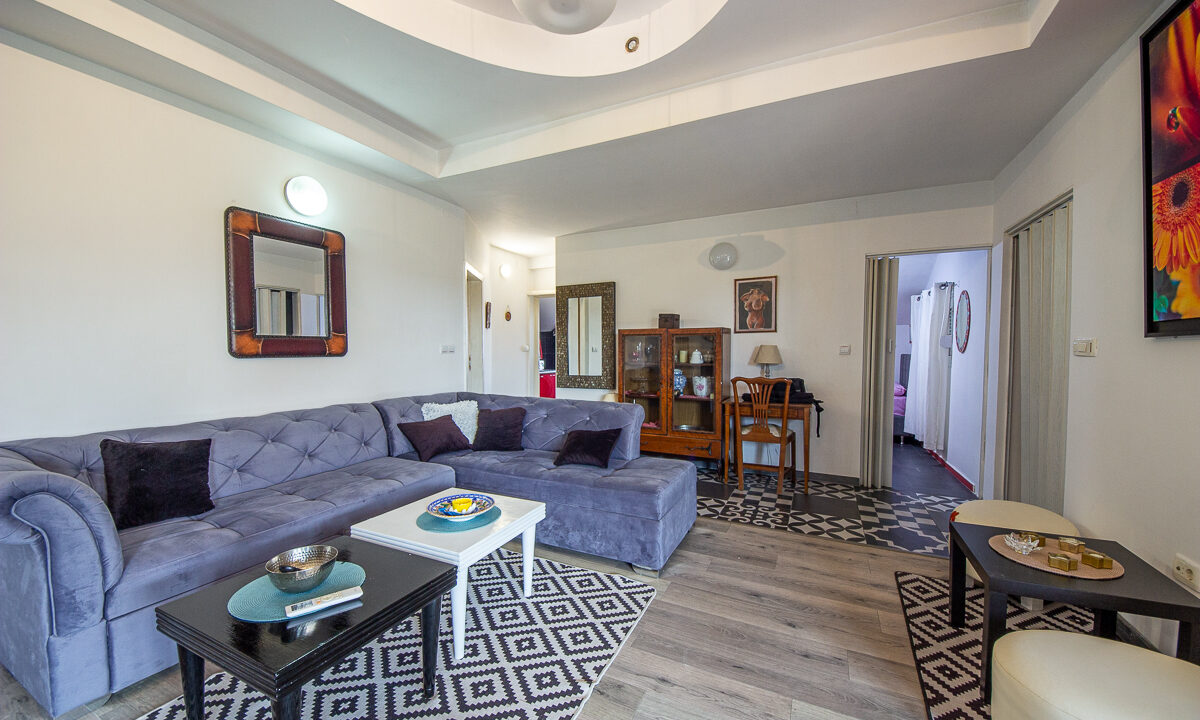 Izdavanje trosoban stan u kući, Zabjelo, 115m2, Podgorica-2597