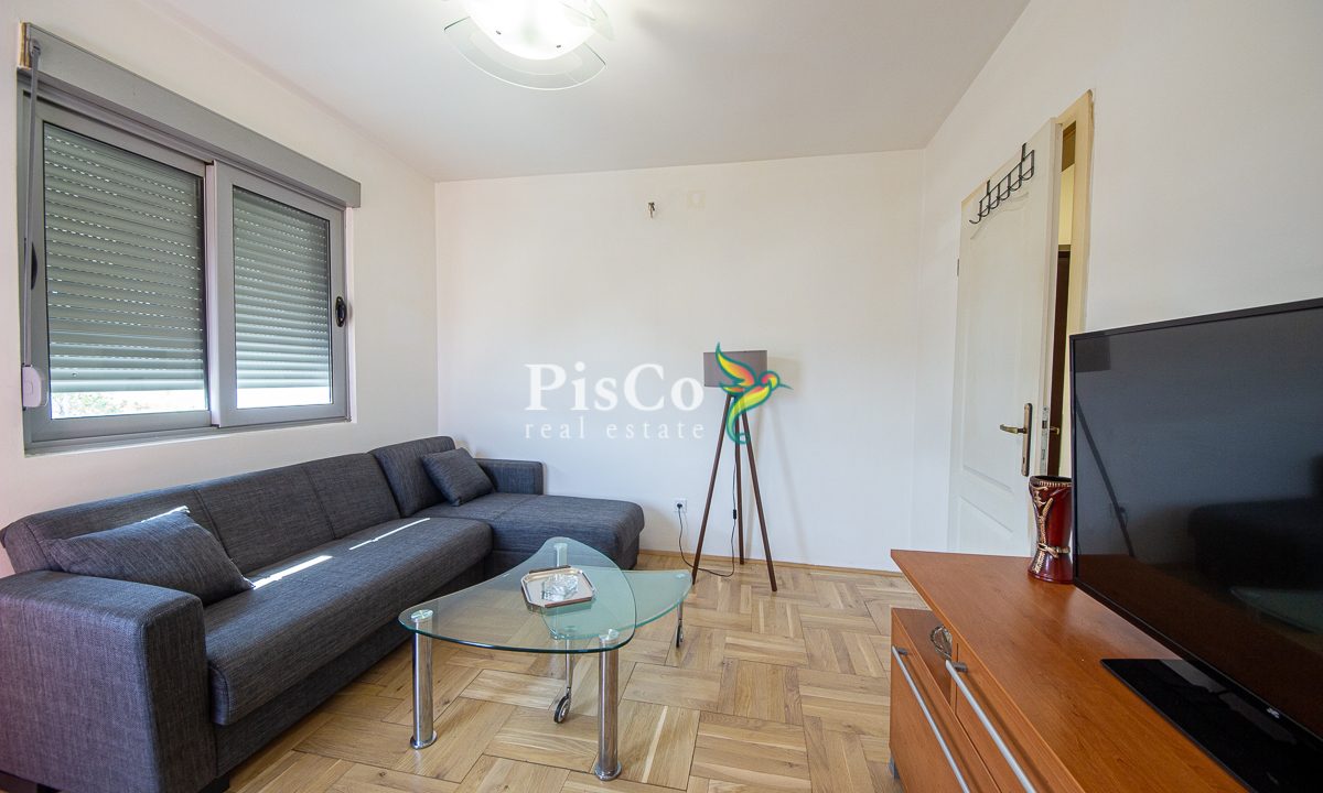 Jednosoban, Stari Aerodrom, 40m2, Podgorica, Izdavanje-2558