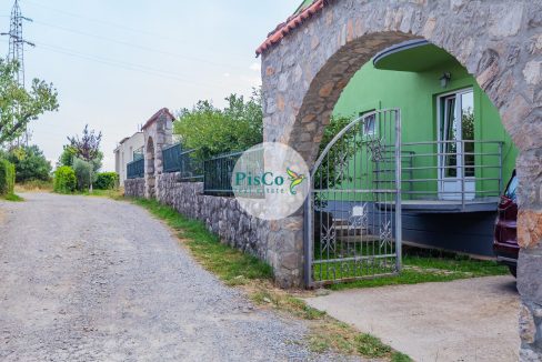 Prodaja kuća Podgorica - Zagorič_-10