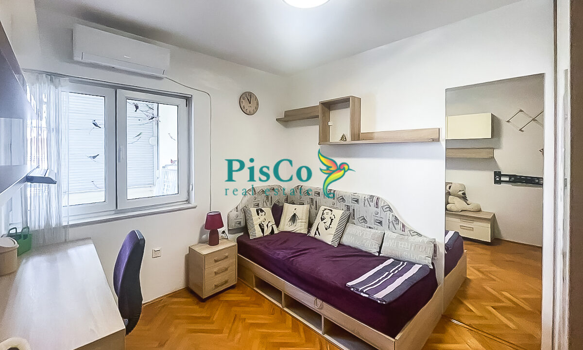 dvosoban rimski trg izdavanje (3 of 13)