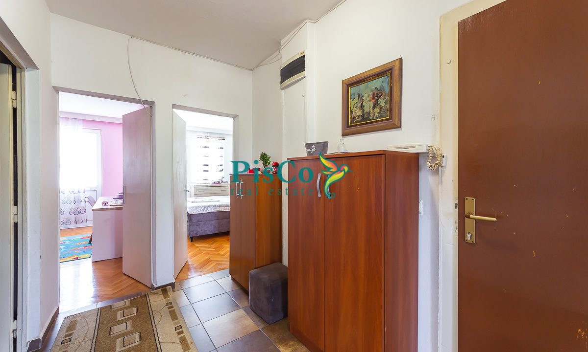 kod autobuske dvosoban prodaja (1 of 21)