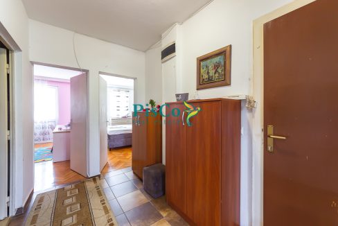 kod autobuske dvosoban prodaja (1 of 21)