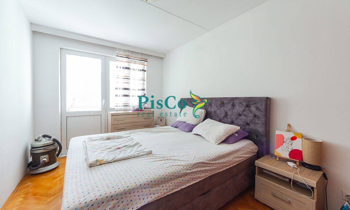 kod autobuske dvosoban prodaja (13 of 21)