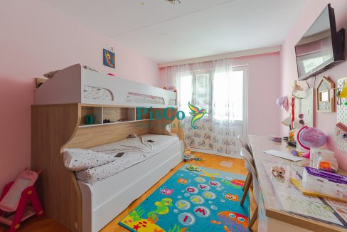 kod autobuske dvosoban prodaja (15 of 21)