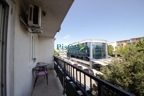 kod autobuske dvosoban prodaja (20 of 21)