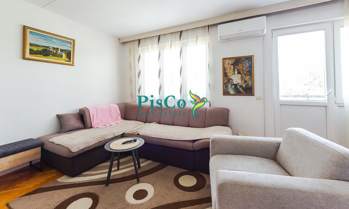 kod autobuske dvosoban prodaja (4 of 21)