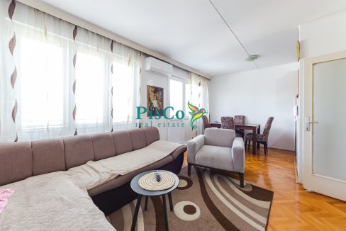 kod autobuske dvosoban prodaja (5 of 21)