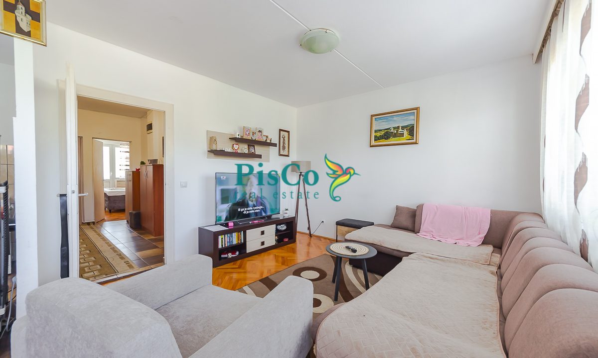 kod autobuske dvosoban prodaja (6 of 21)