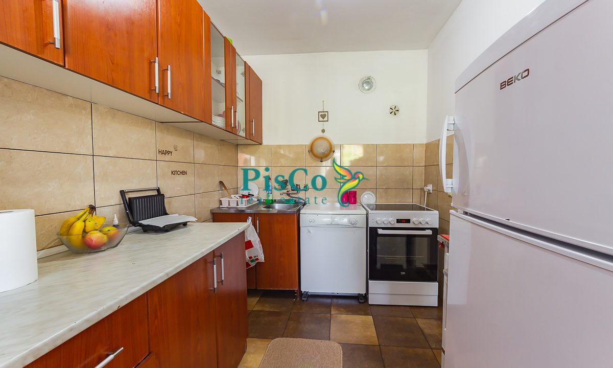 kod autobuske dvosoban prodaja (8 of 21)