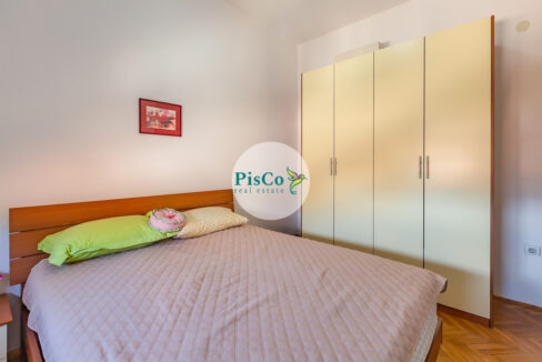 Komforan stan u klasičnom stilu koji će vam pružiti punu udobnost